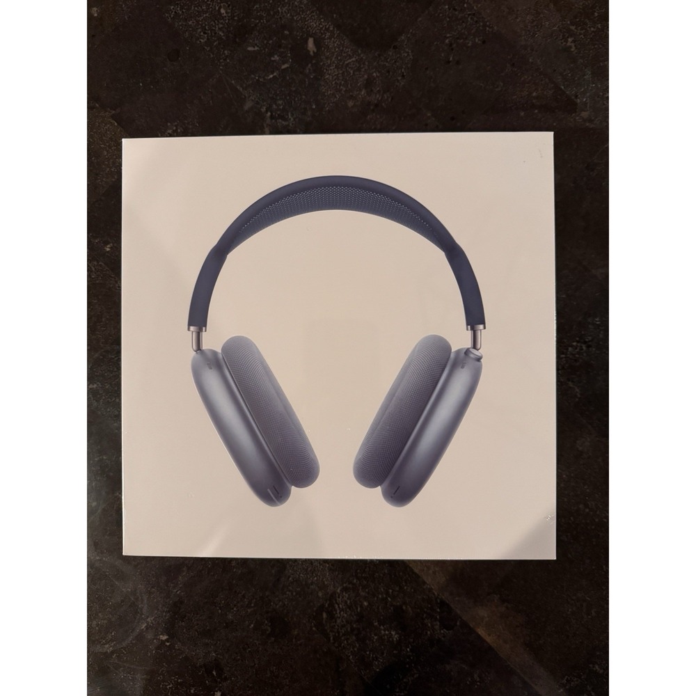 apple airpods max wireless with smart case Blue NIB
